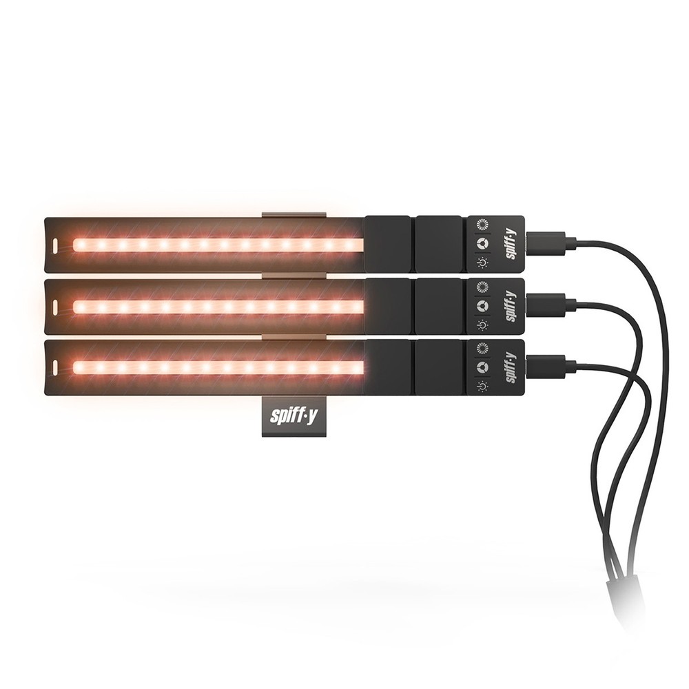 Spekular KYU-6 Panel for Three Lights