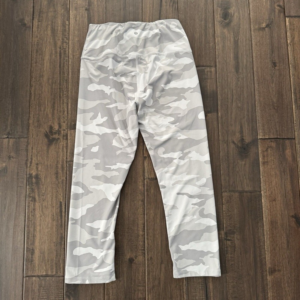Layer 8 White and Gray Camo Camouflage Active Leggings M