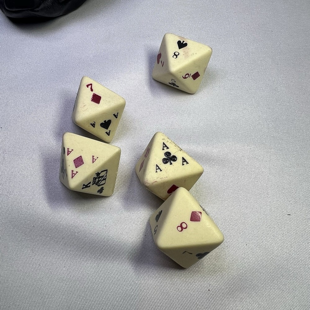 Vintage 90s Marlboro Dice Game Set