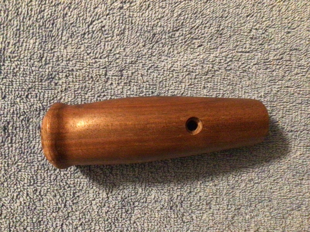 Colt Lightning .22 Forend Walnut Repro