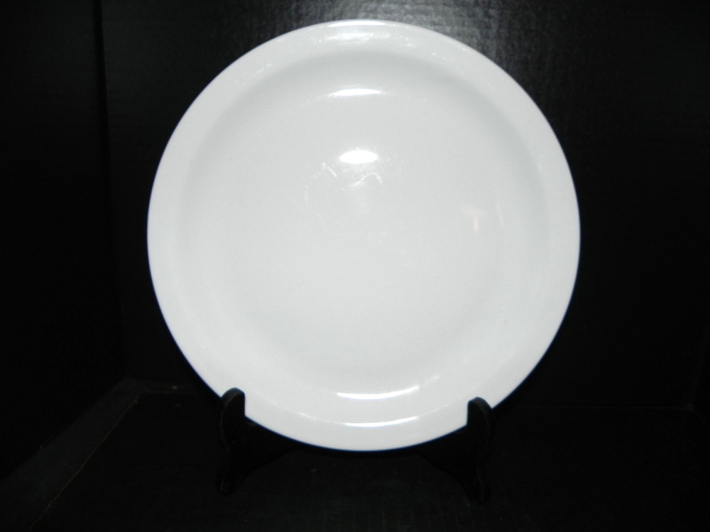 Oneida Bright White – Dinner Plate    9.5"