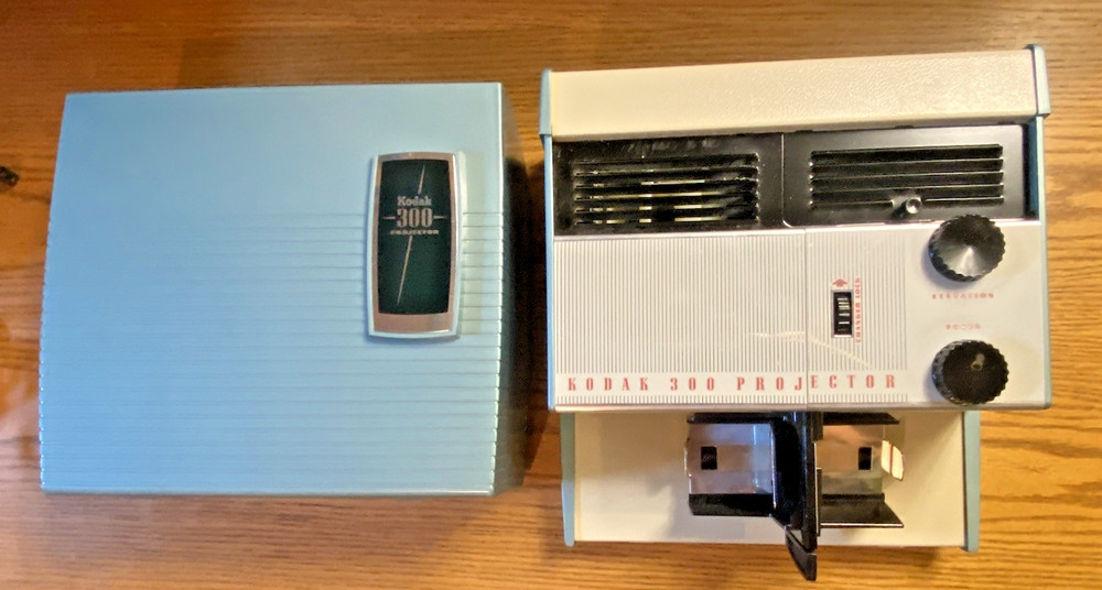 VINTAGE Kodak 300 Projector Model 1