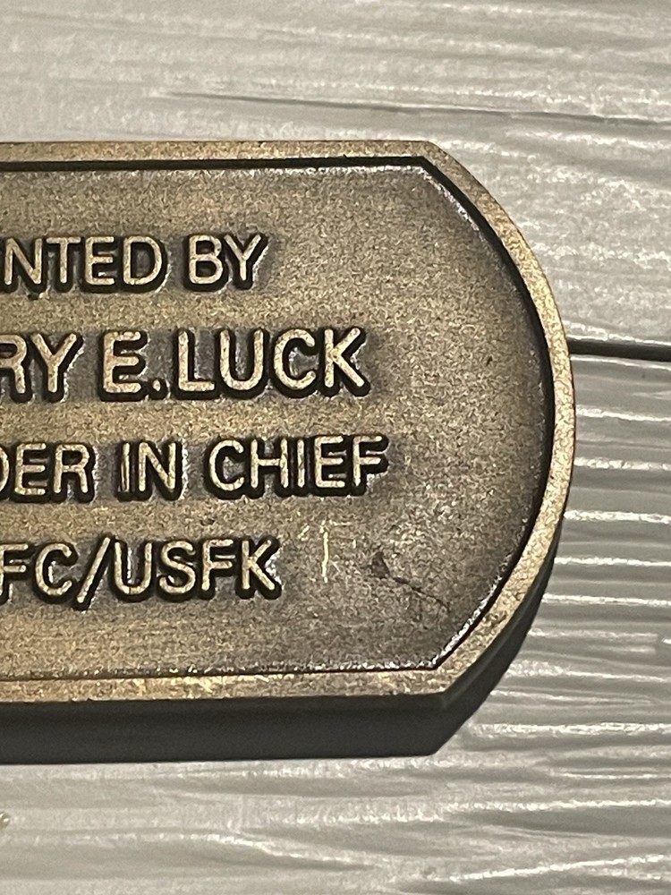 Combined Forces Command Challenge Coin USFK from CIC Gen Gary E. Luck 4-Star