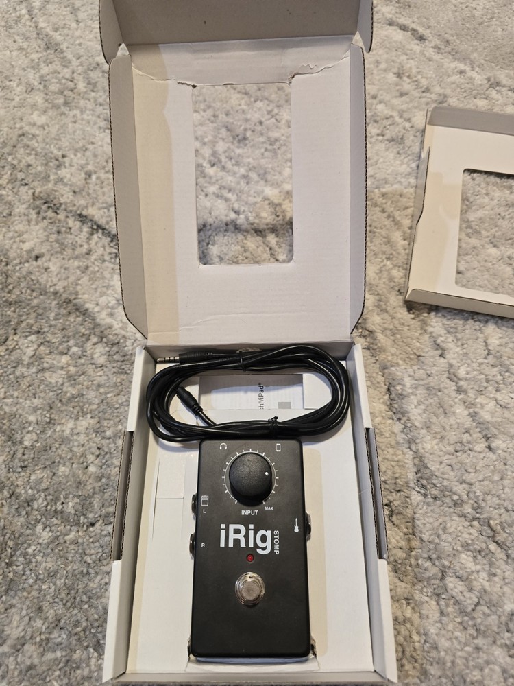 IK Multimedia iRig Stomp iOS Stompbox Guitar Interface EX