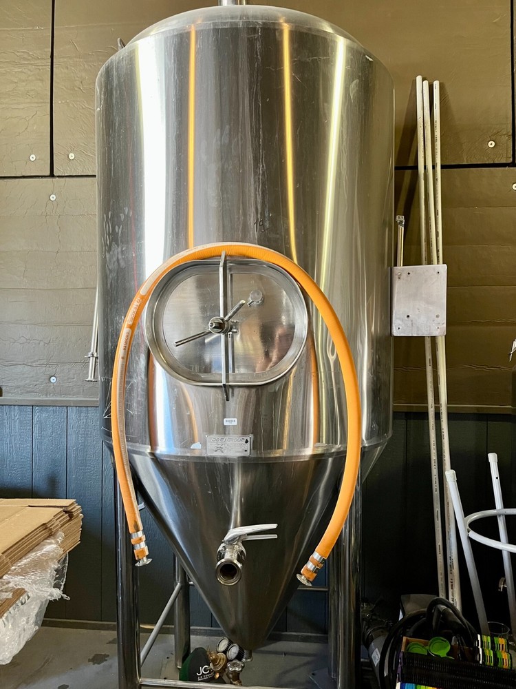 8.5 bbl EGISA Conical jacketed Fermenter