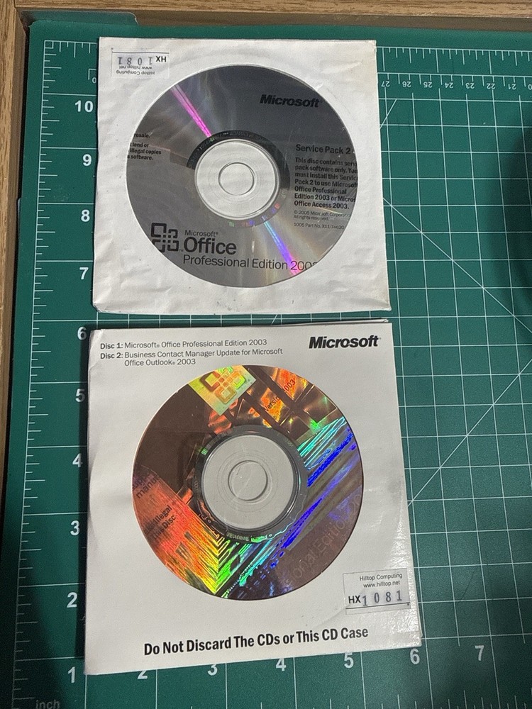 Microsoft Office 2003 Professional OEM 2 Disc w/ COA BCM SP2 XP Untested Key 🔑