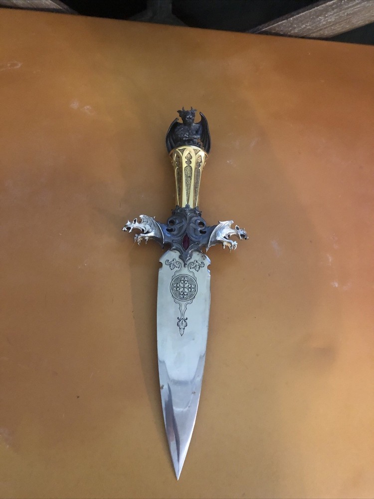 Vintage Dagger