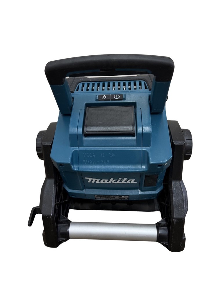 Makita LED Cordless Portable Worklight