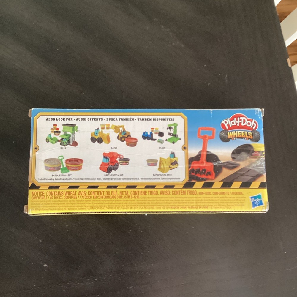 Play-Doh Wheels Modeling Compound Set 2-Pack Construction Theme
