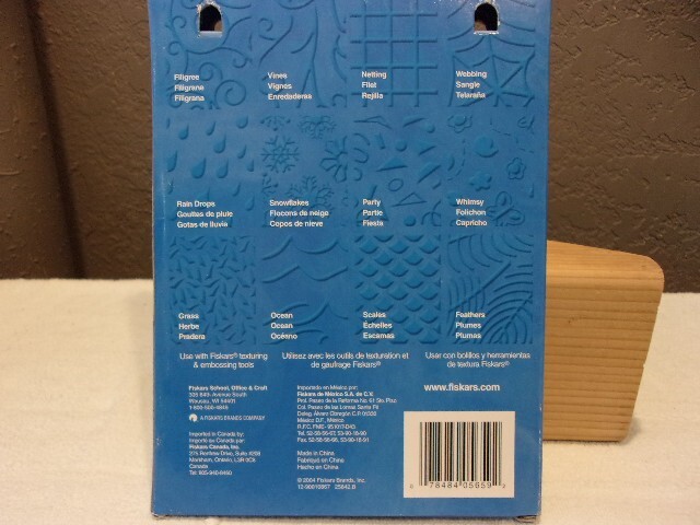 Fiskars Texture Plates II Assorted 12 Texture Pack + Fiskars Texturing Tool New