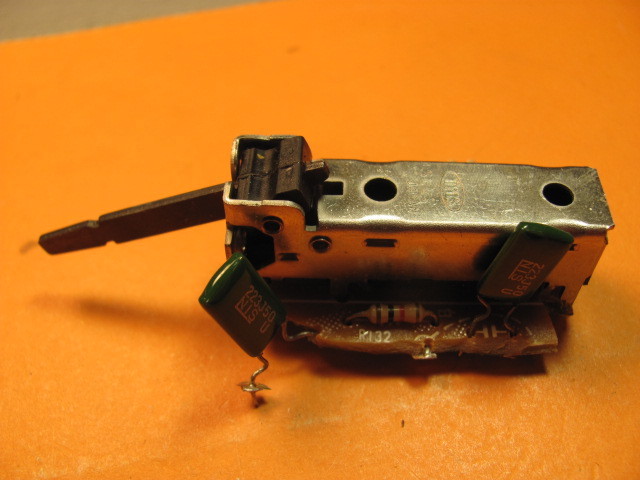 SONY 1-552-366-11 TOGGLE SWITCH EQ TC-K4 CASSETTE DECK