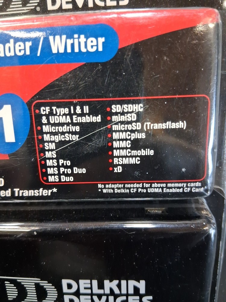 USB 2.0 reader writer Delkin devices access older or more specialized media
