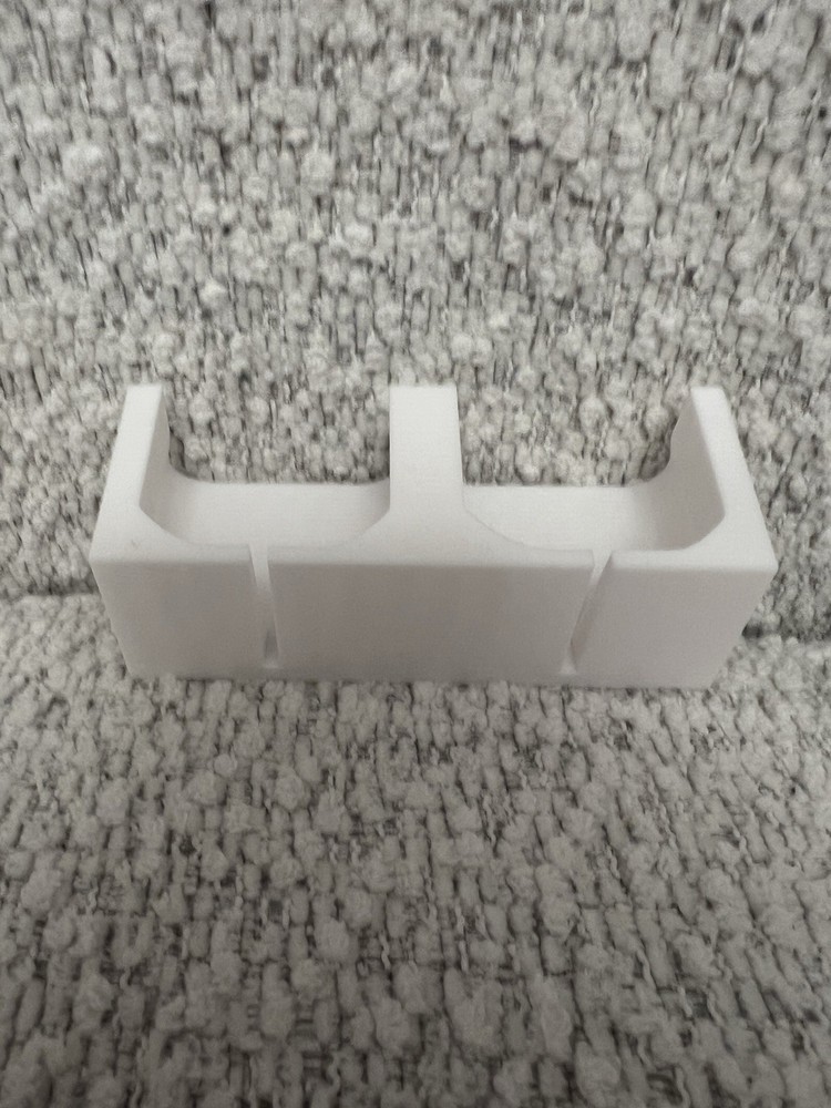 Nintendo Wii Remote Controller Display Stand Hold 2 w/ Silicone Cover 3D Printed