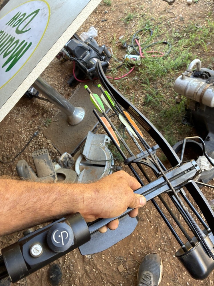 centerpoint XR175 cross bow