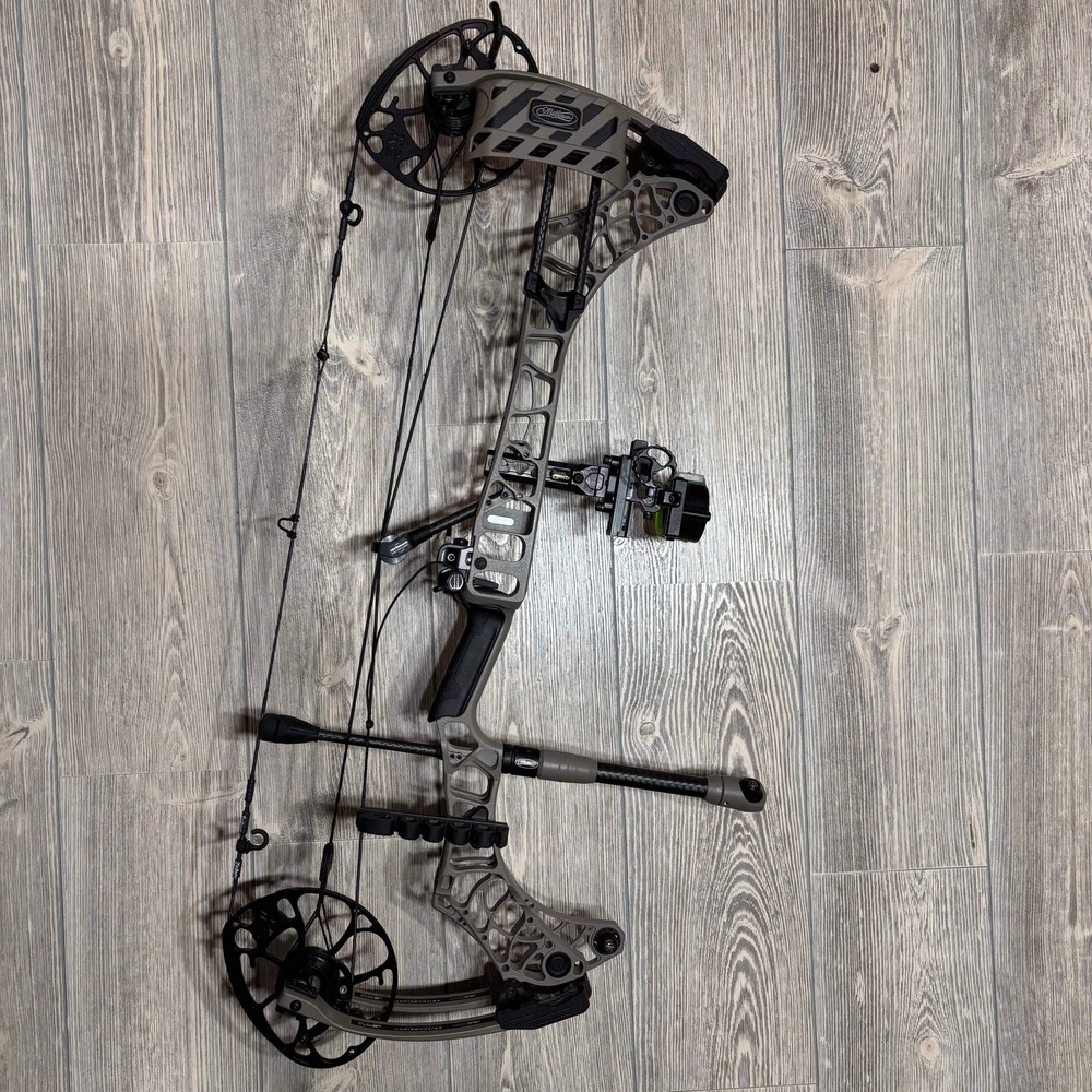 Used Mathews V3X 29 Granite RH Package
