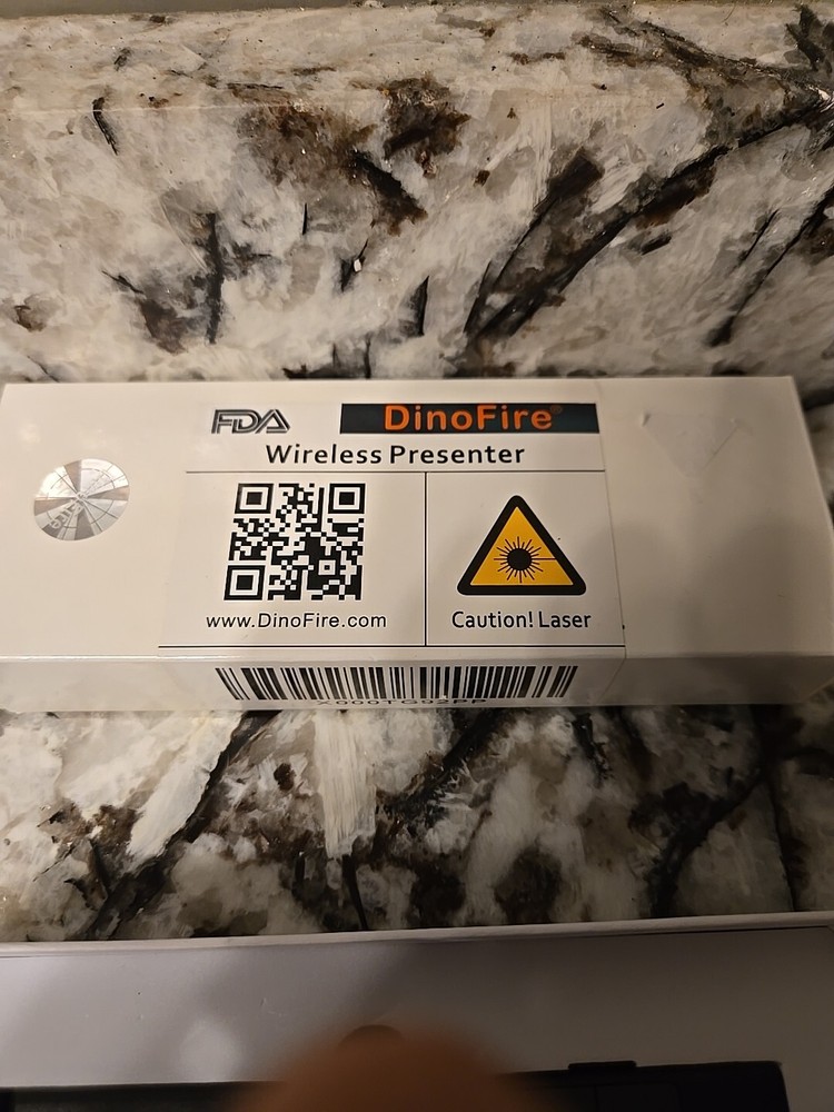 Presentation Wireless Presenter Remote Presenter Clicker for Mac Laptop Computer