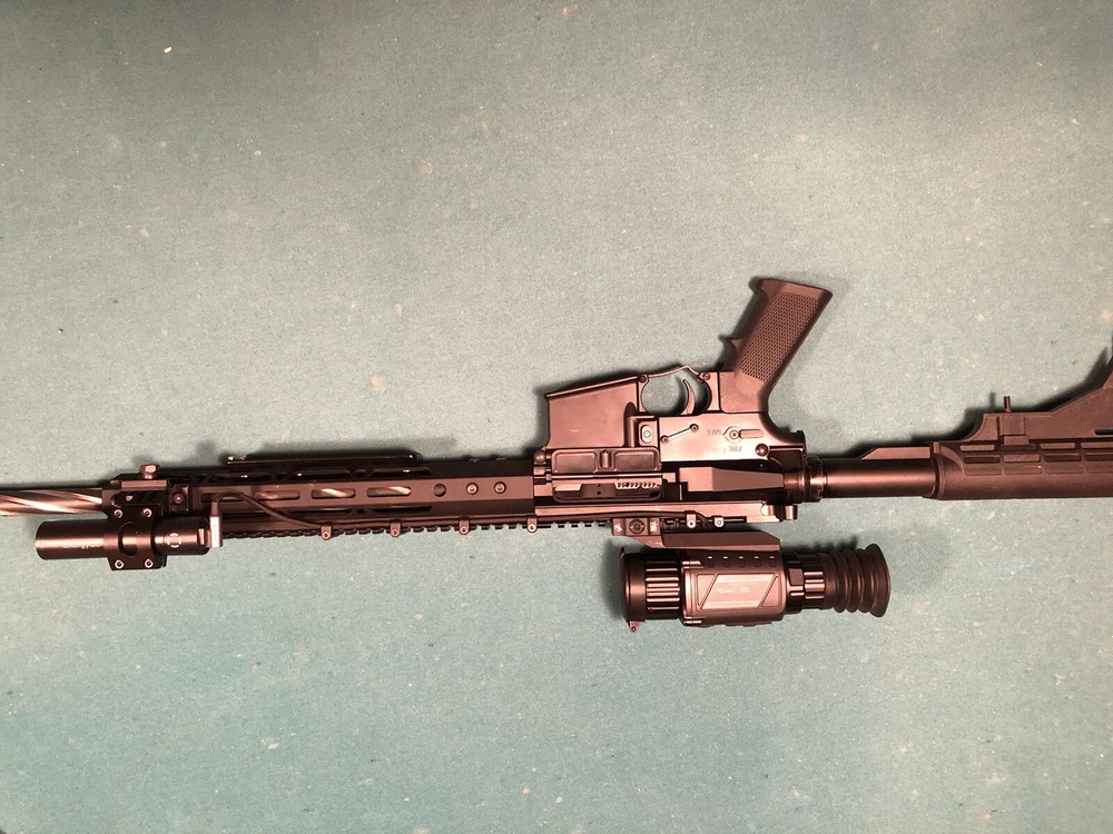 External Battery Pack 5,000mAh, Picatinny Mount