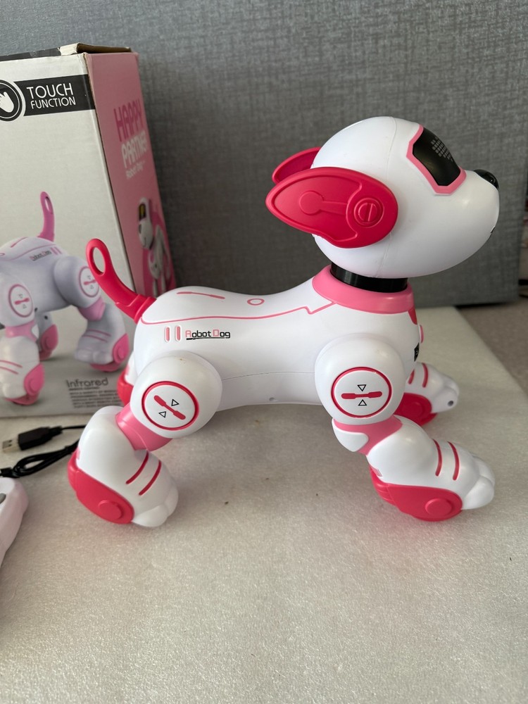Remote Control Robot Dog Programmable Smart Interactive Stunt Tricks Brand New.