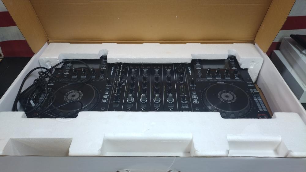 DENON MCX8000 (ASA067207)