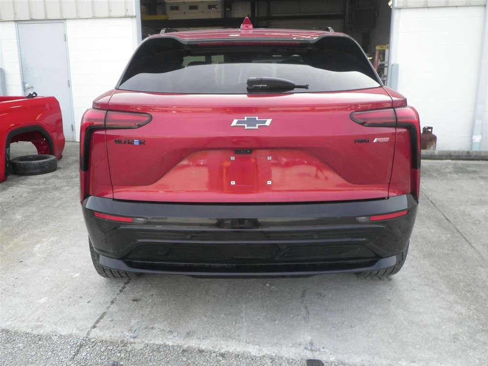 2024 Blazer EV RS Battery Charging Kit