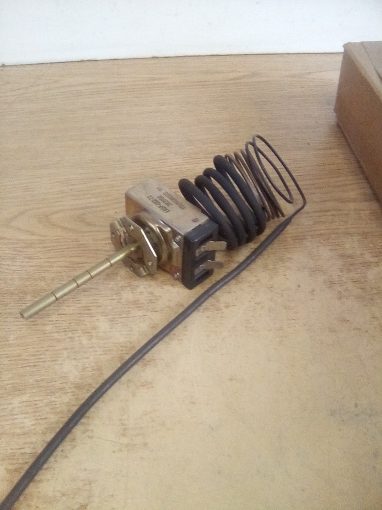 RobertShaw EA5P-82-72 Thermostat