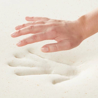 Threshold Memory Foam 1.5" Topper Cooling CertiPUR-US Certified, Queen