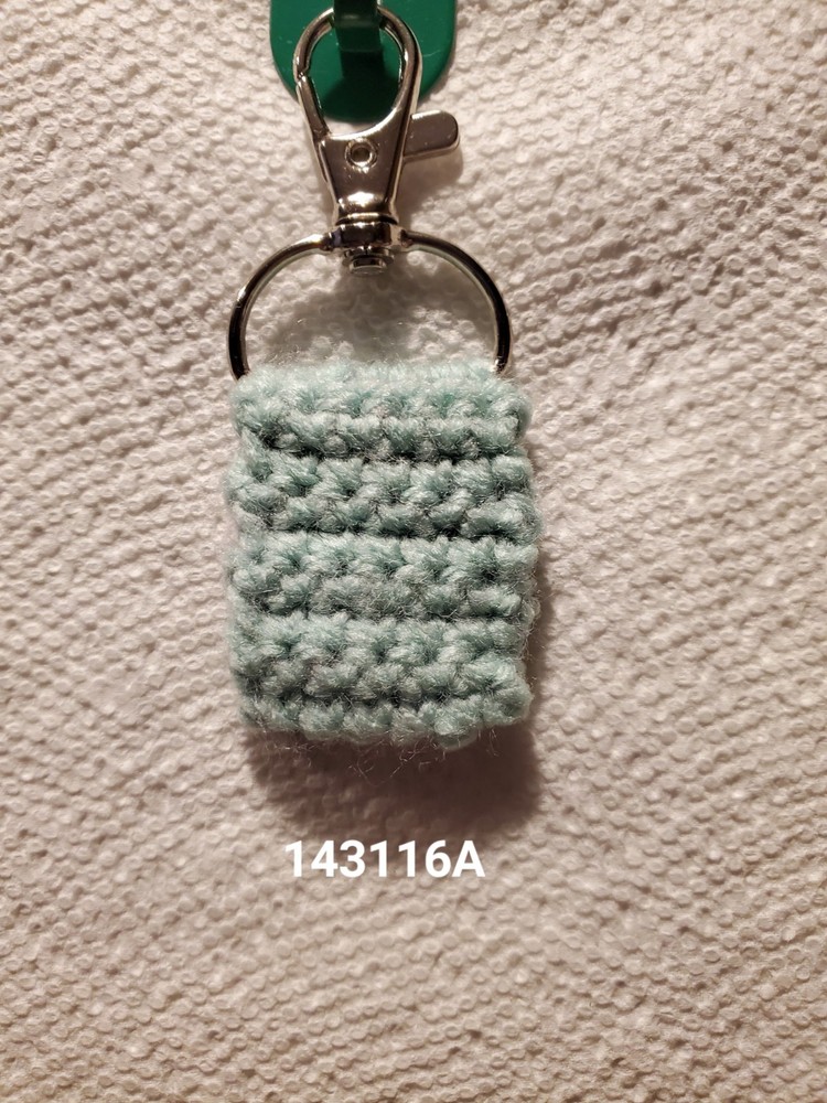 Handmade Crochet Clip-on Quarter Keeper - Square