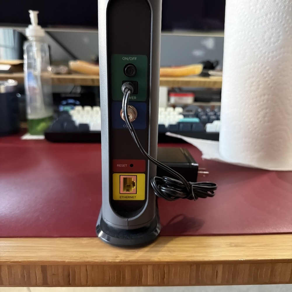 Motorola MB7621 DOCSIS 3.0 Cable Modem