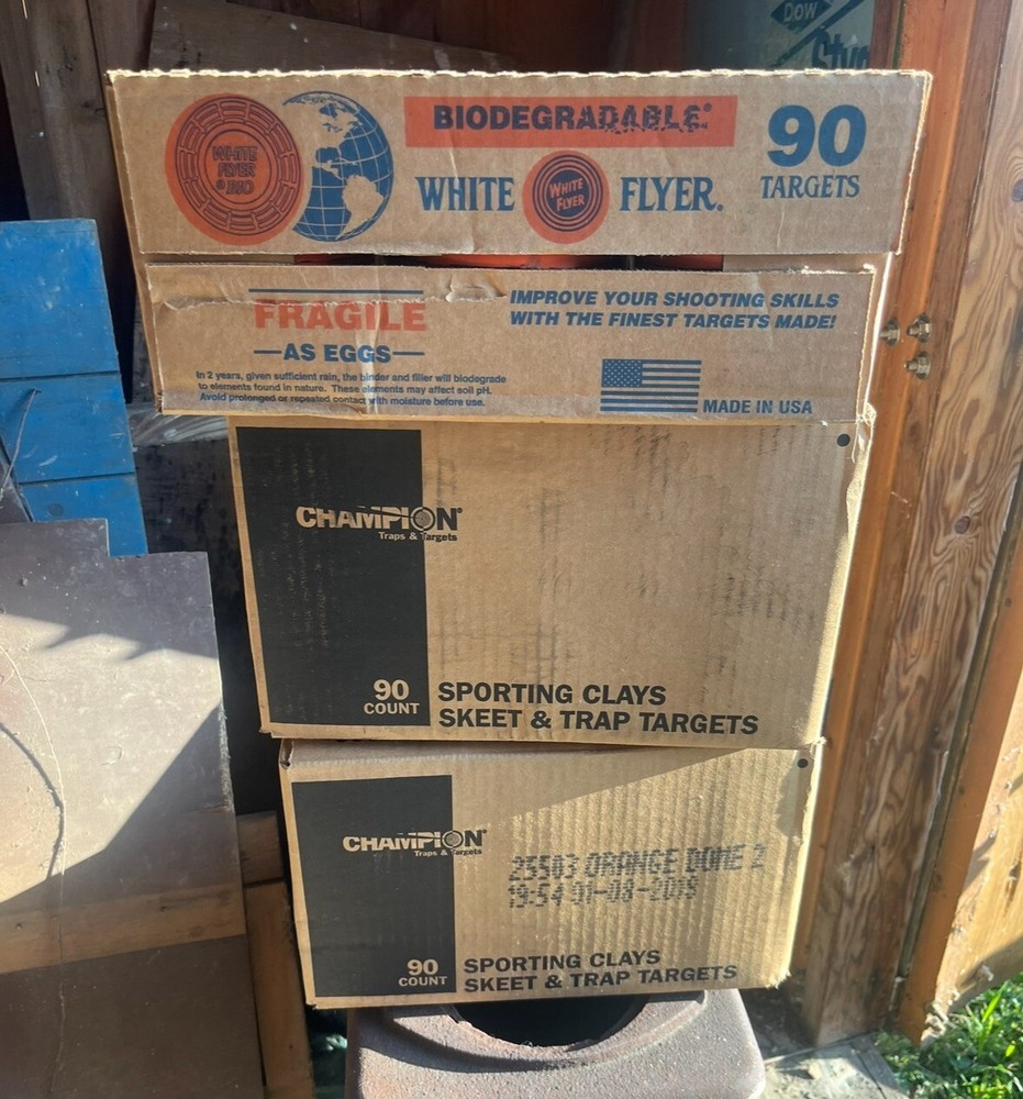 automatic clay target thrower