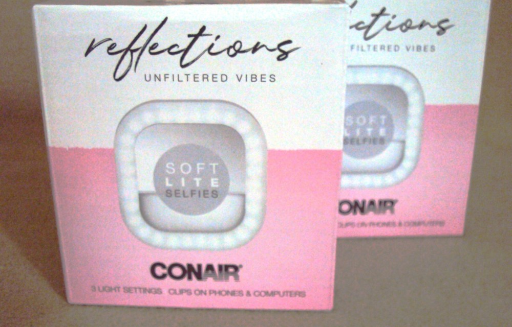 2PCS NEW CONAIR REFLECTIONS SELFIE RING LIGHT & MIRROR Soft Light Clip On!!