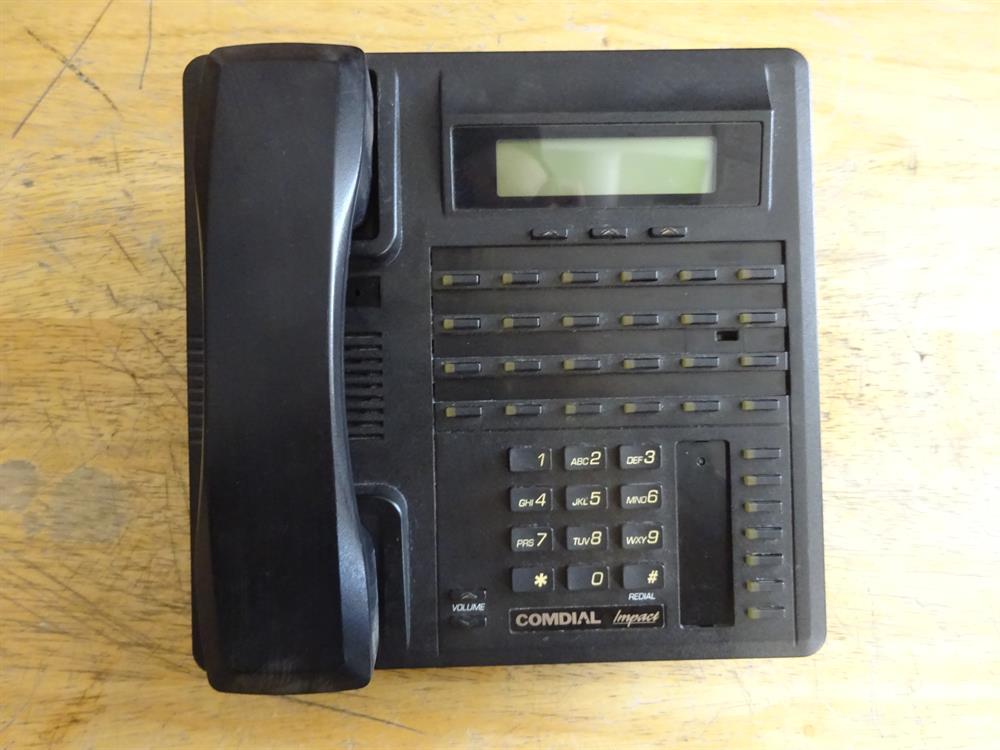 Comdial Impact SCS 8324S-FB Flat Black 24 Button Digital Telephone with Speakerp
