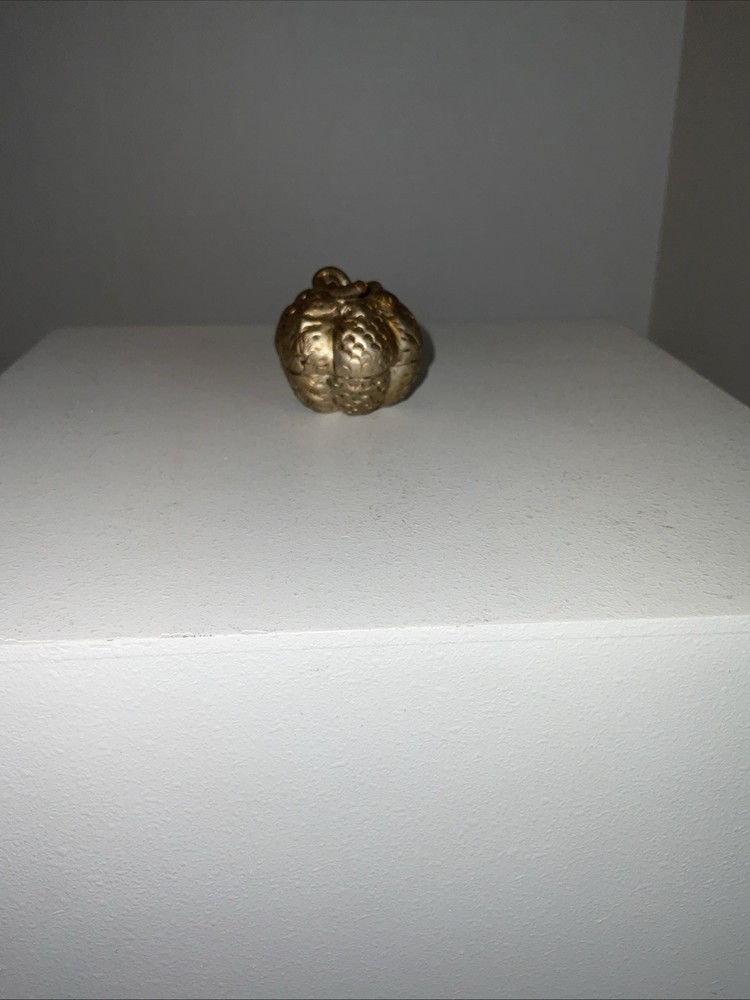 SILVER PLATED PUMPKIN FIGURE TRINKET BOX