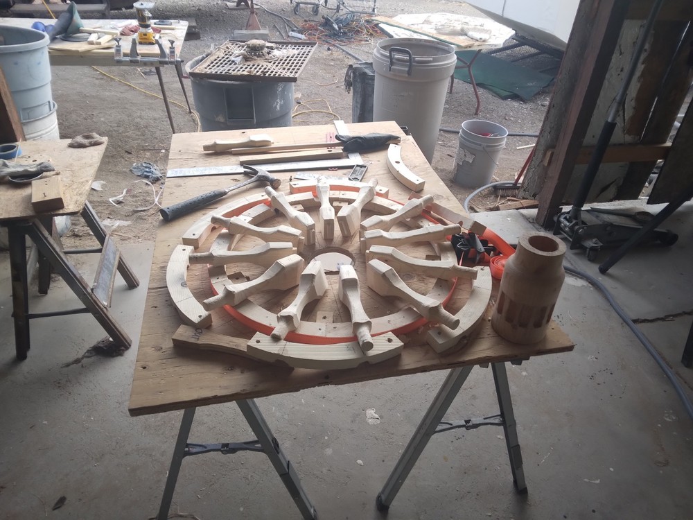 2/3 scale buck board wagon. Yard art.