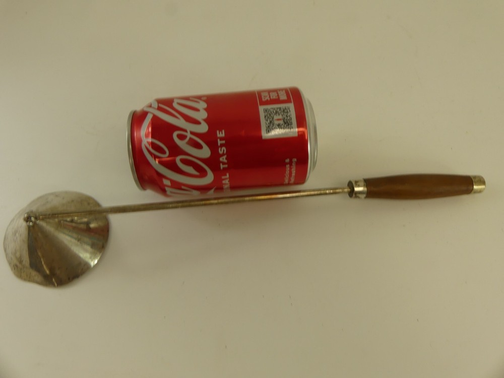(ref288BC) Large silver plated candle snuffer with wooden handle