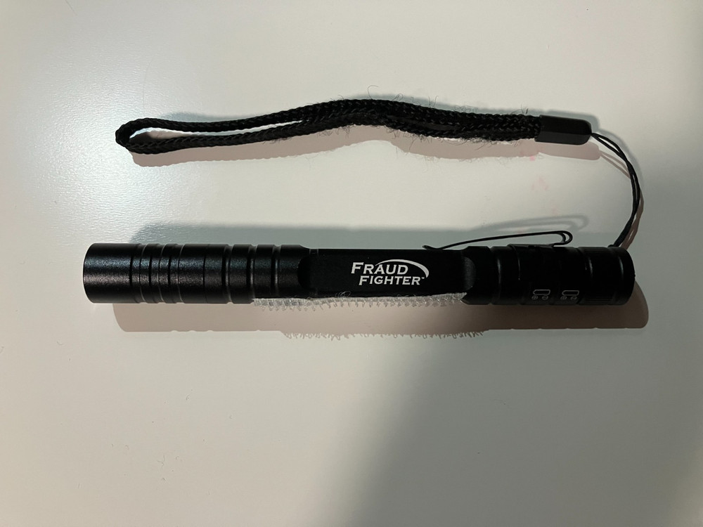 2 PACK FRAUD FIGHTER COUNTERFEIT CURRENCY/ID CARD DETECTION UV PEN FLASHLIGHT
