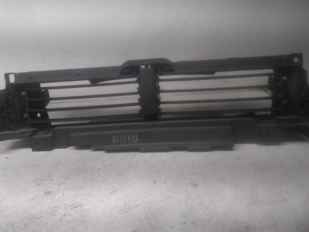 ACCORD    2018 Air Shutter 3060694