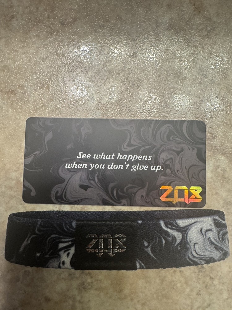ZOX **KEEP GOING** Silver Single medium Wristband w/Card #1707 New!!