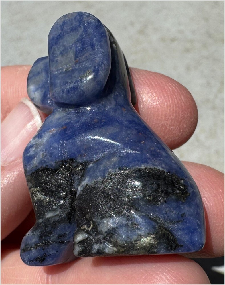 Sodalite DOG Totem - Creative thinking, Communication