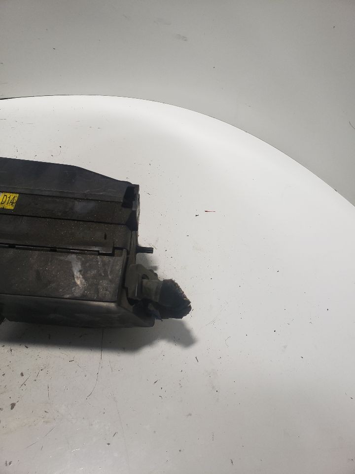 Used Fuse Box Engine fits: 2003 Hyundai Sonata engine compartment Grade A