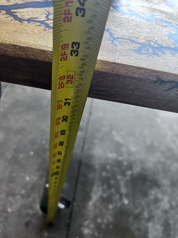 Adjustable Height Work Bench