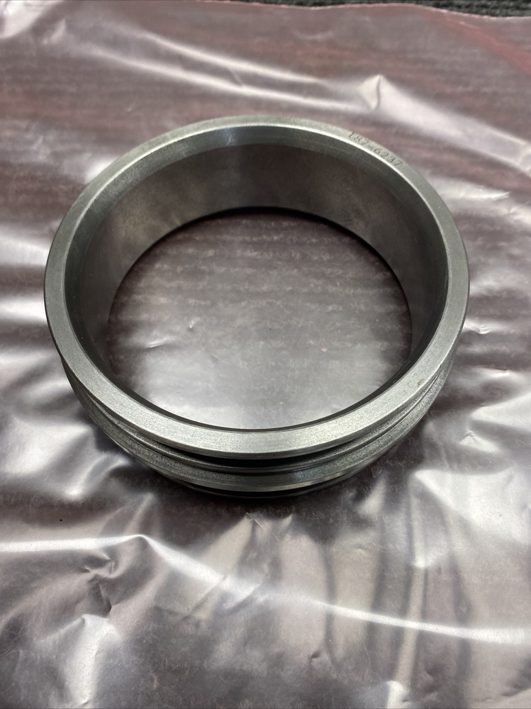 New Caterpillar 187-6237 Adapter