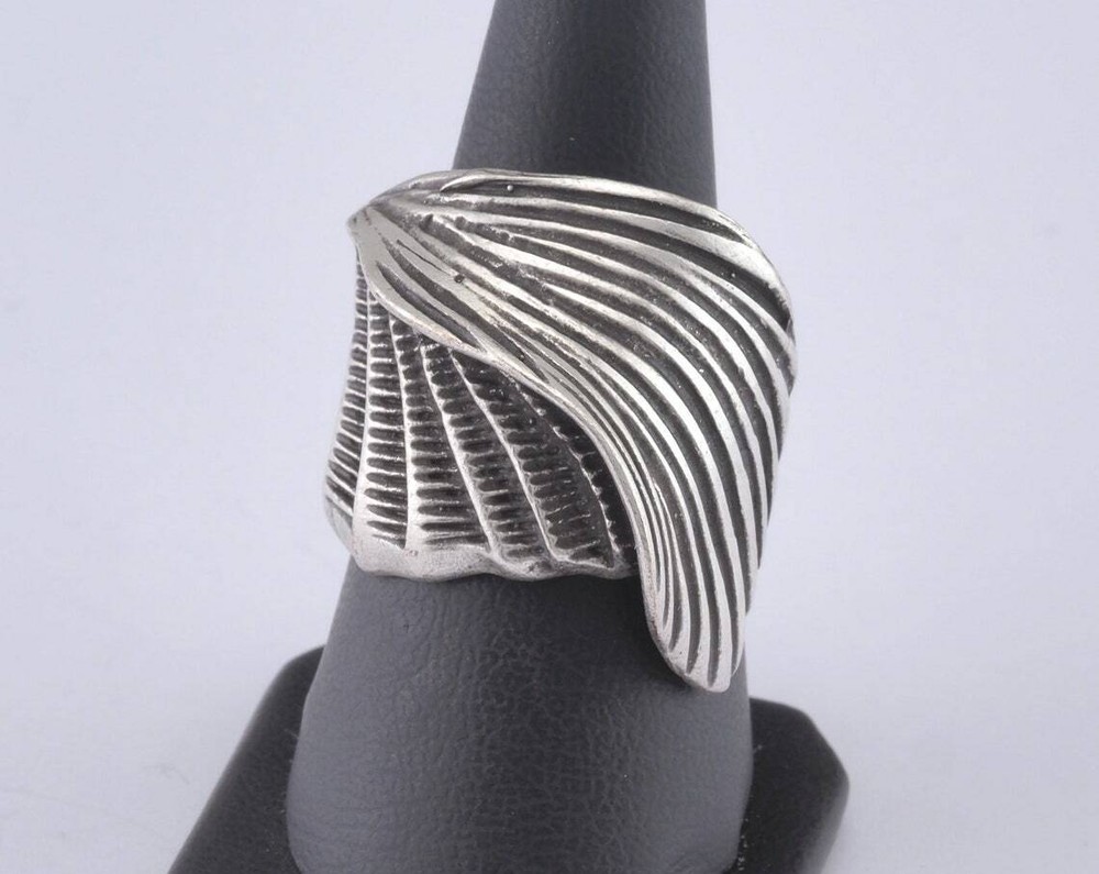 Leaf Ring Antique Silver plated Adjustable brass (18mm 8US inner size) 2843