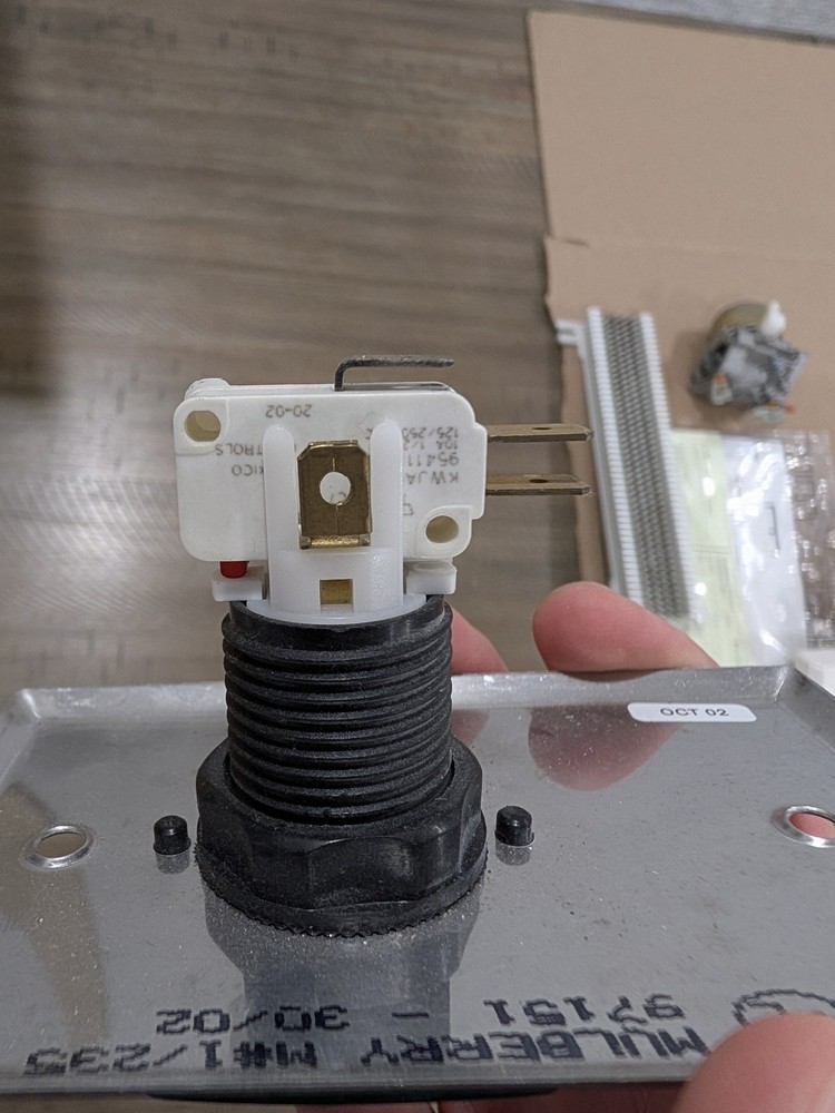 Securitron Push To Exit Button Wall Plate 97151