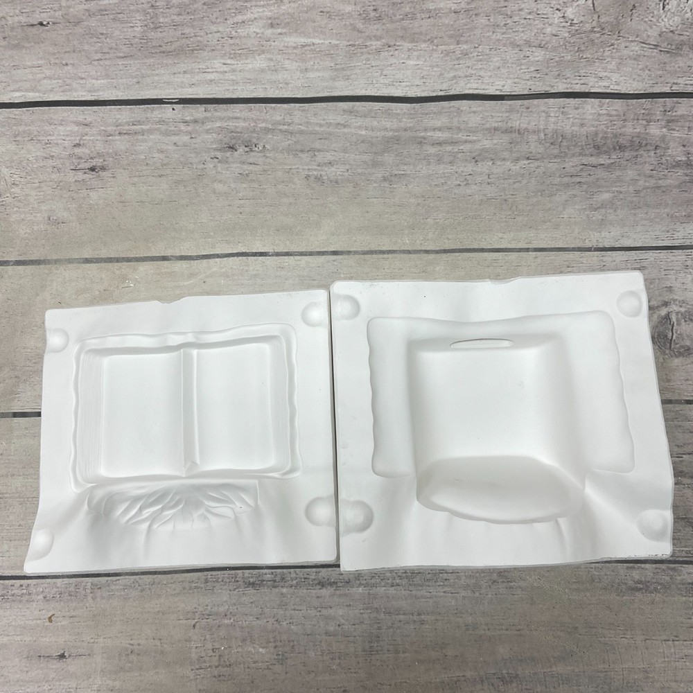 Alberta’s Ceramic Casting Mold Mold Plain Footed Open Book #C-13