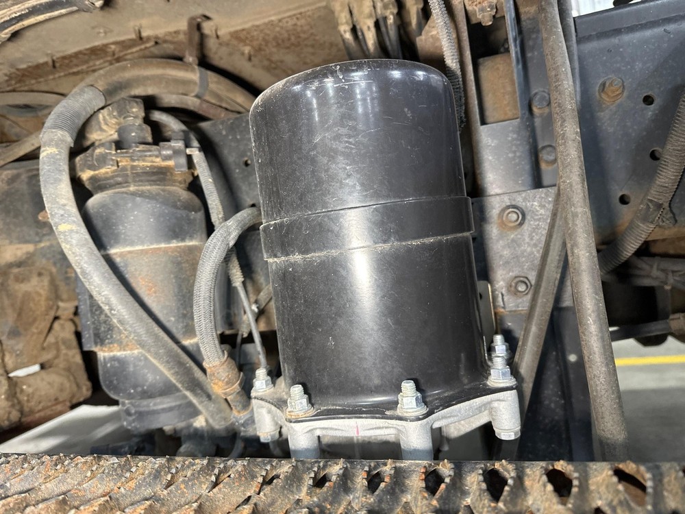 Bendix AD9 Air Dryer - Used