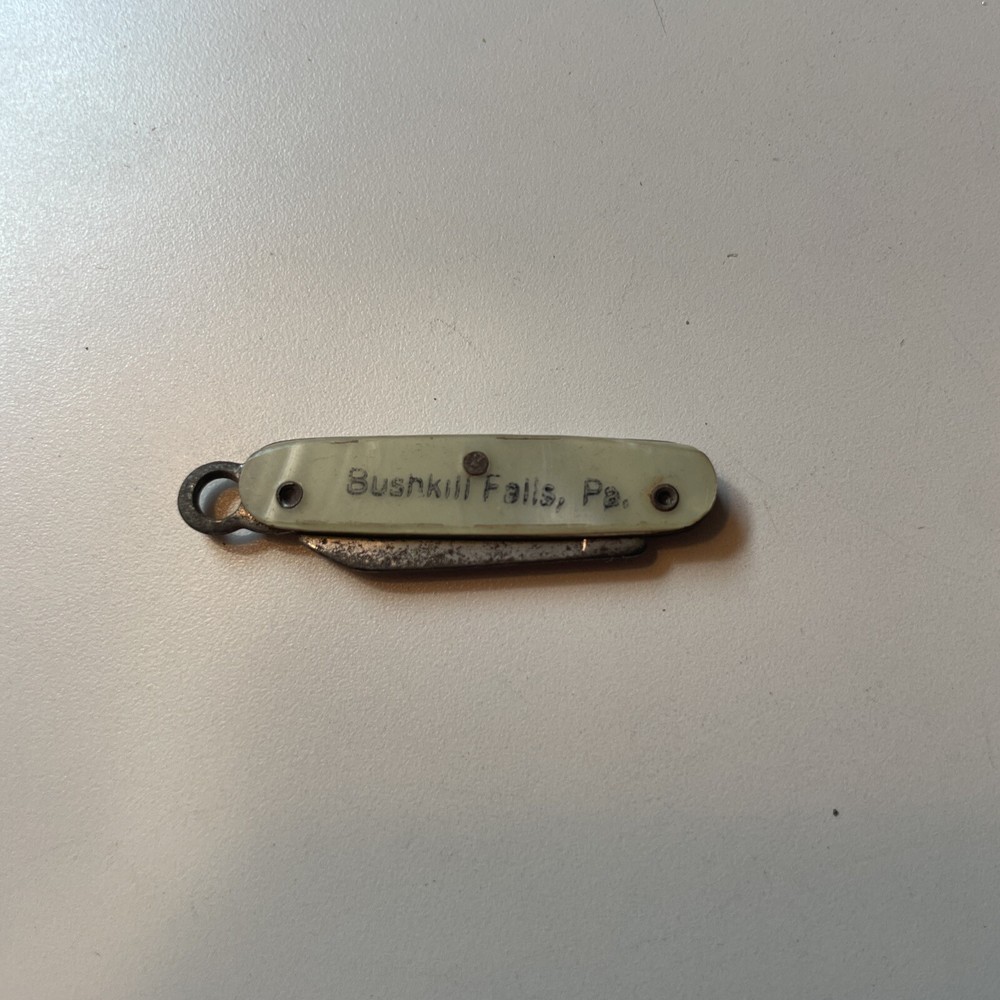 vintage tiny knife BUSHKILL FALLS, Pa