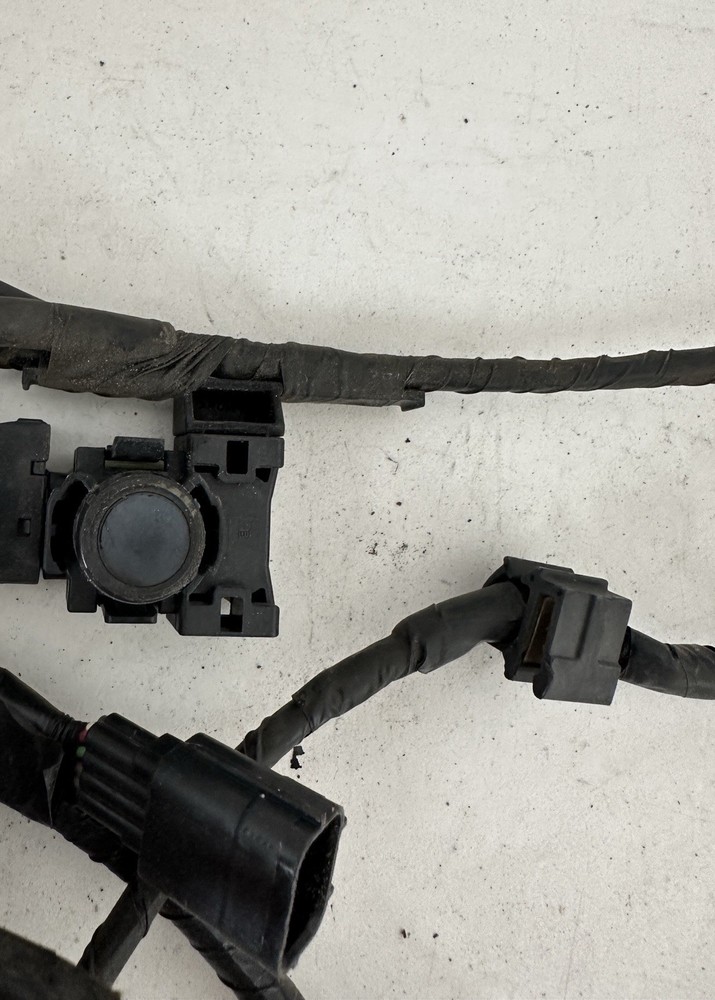 2017 - 2018 SUBARU FORESTER REVERSE SENSOR SONAR ASSEMBLY 87621SG000 OEM