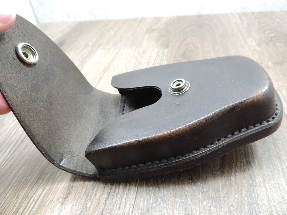 Tex Shoemaker & Sons Brown Leather Handcuff Holder 204
