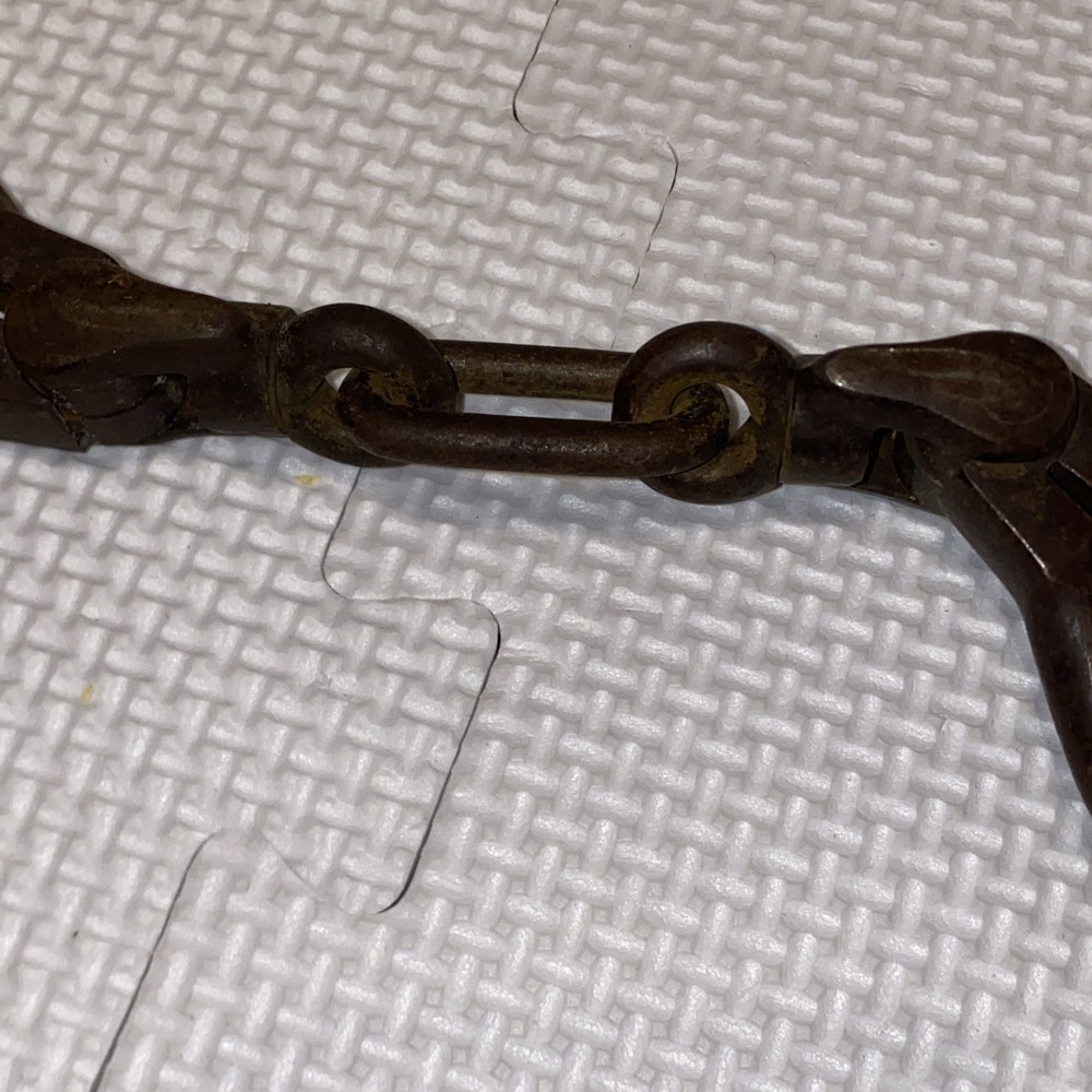 HANDCUFFS RESTRAINTS – ANTIQUE