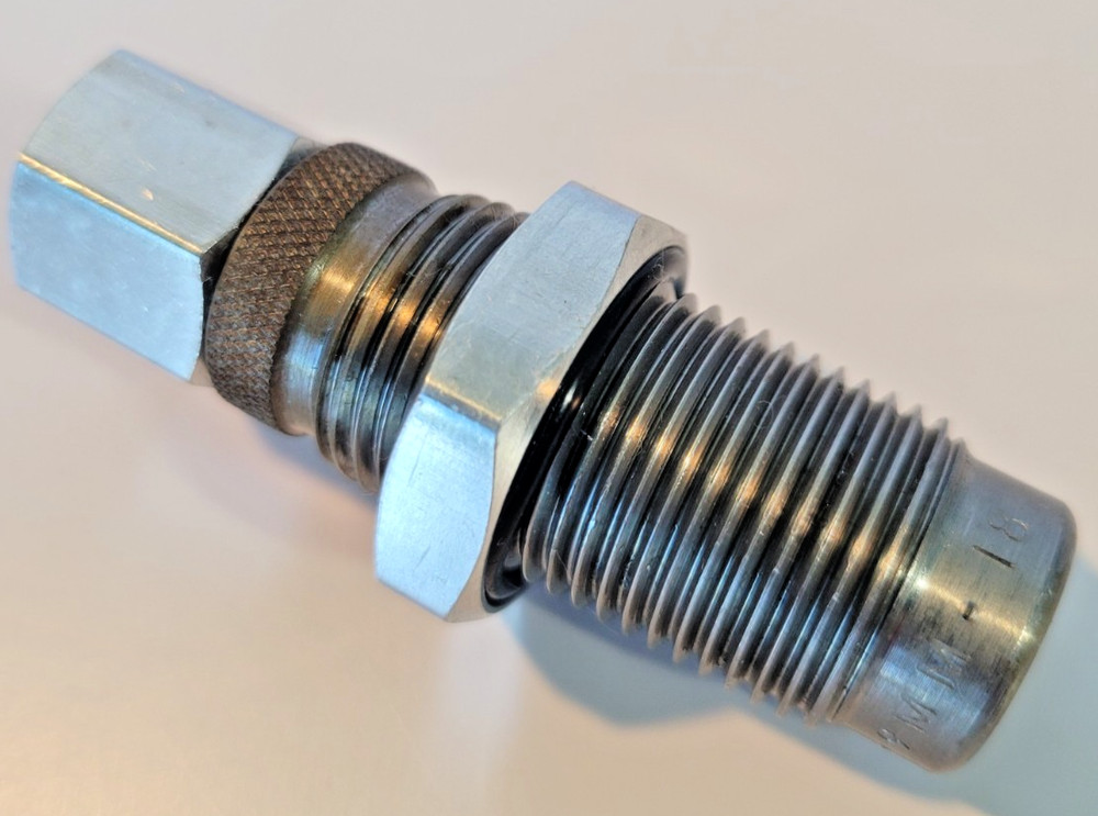 Preowned Lee 9mm Luger Powder Through Expanding Die